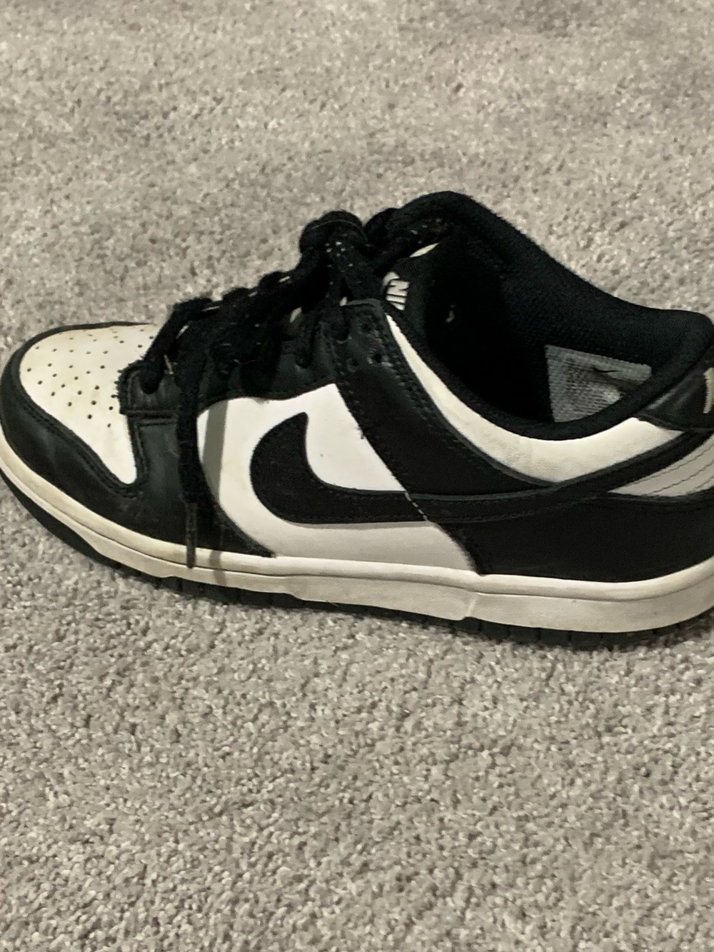 Nike panda dunks